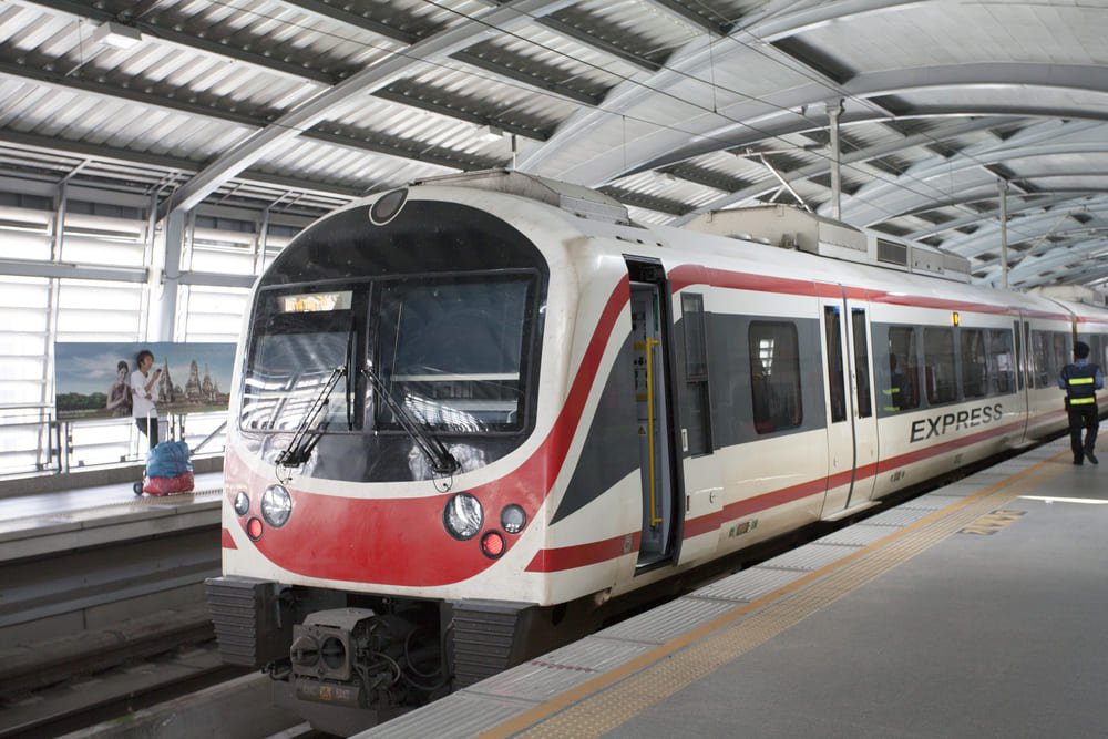 รถไฟฟ้าแอร์พอร์ต เรล ลิงก์