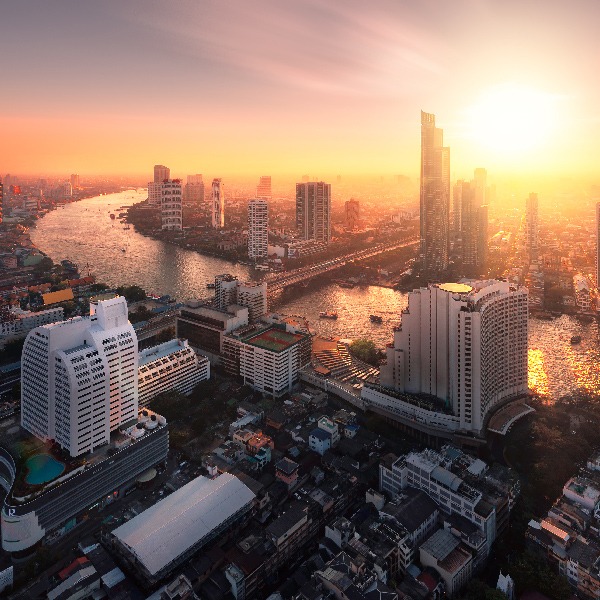 1. LIFE Charoennakhon-Sathorn-Concept