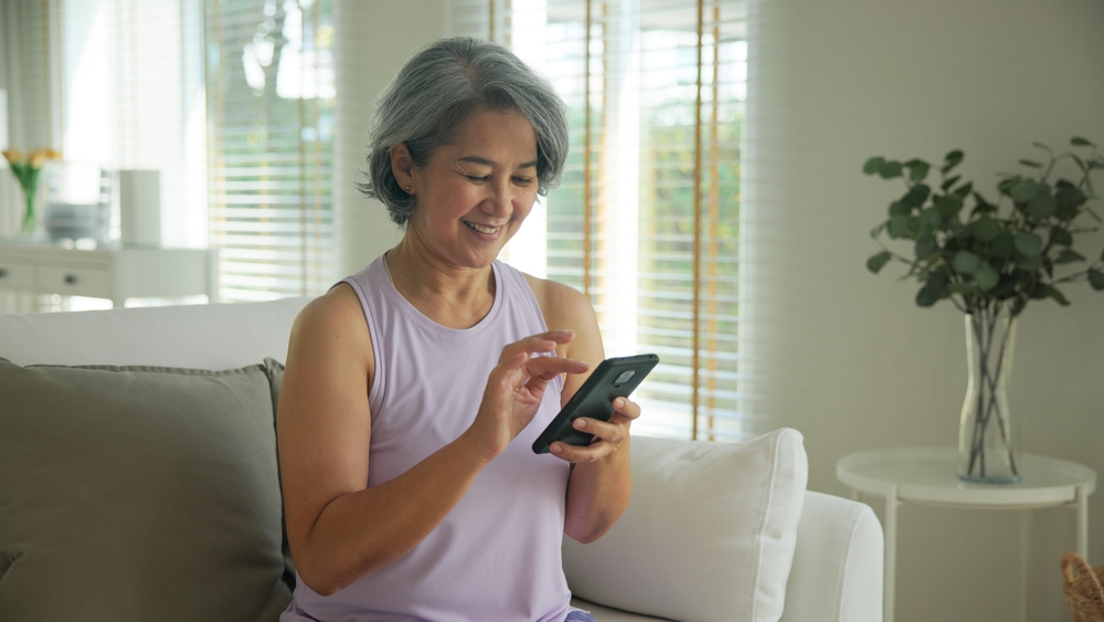 นวัตกรรมผู้สูงอายุ คือแนวคิด สิ่งประดิษฐ์ เทคโนโลยี หรือบริการเพื่อให้ผู้สูงวัยมีชีวิตที่ดี