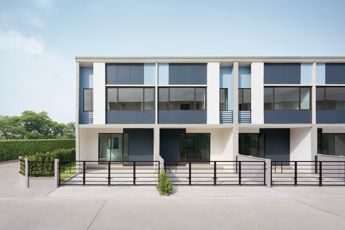 Type Espace: Floor Facade