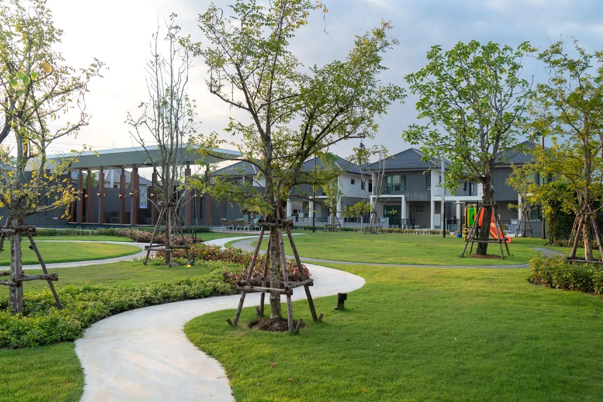 05_homestory-townhome-suksawat.jpg บรรยากาศโดยรอบโครงการ PLENO สุขสวัสดิ์ - ประชาอุทิศ