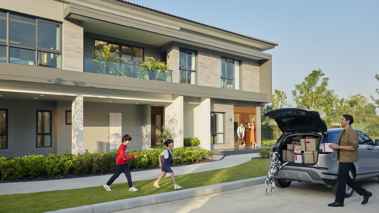 YOUR REFINED SIGNATURE OF SUPERIOR LIVING