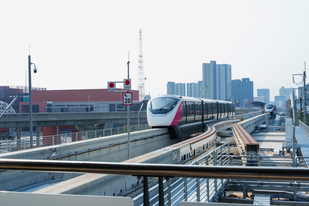 รถไฟฟ้าสายสีชมพู