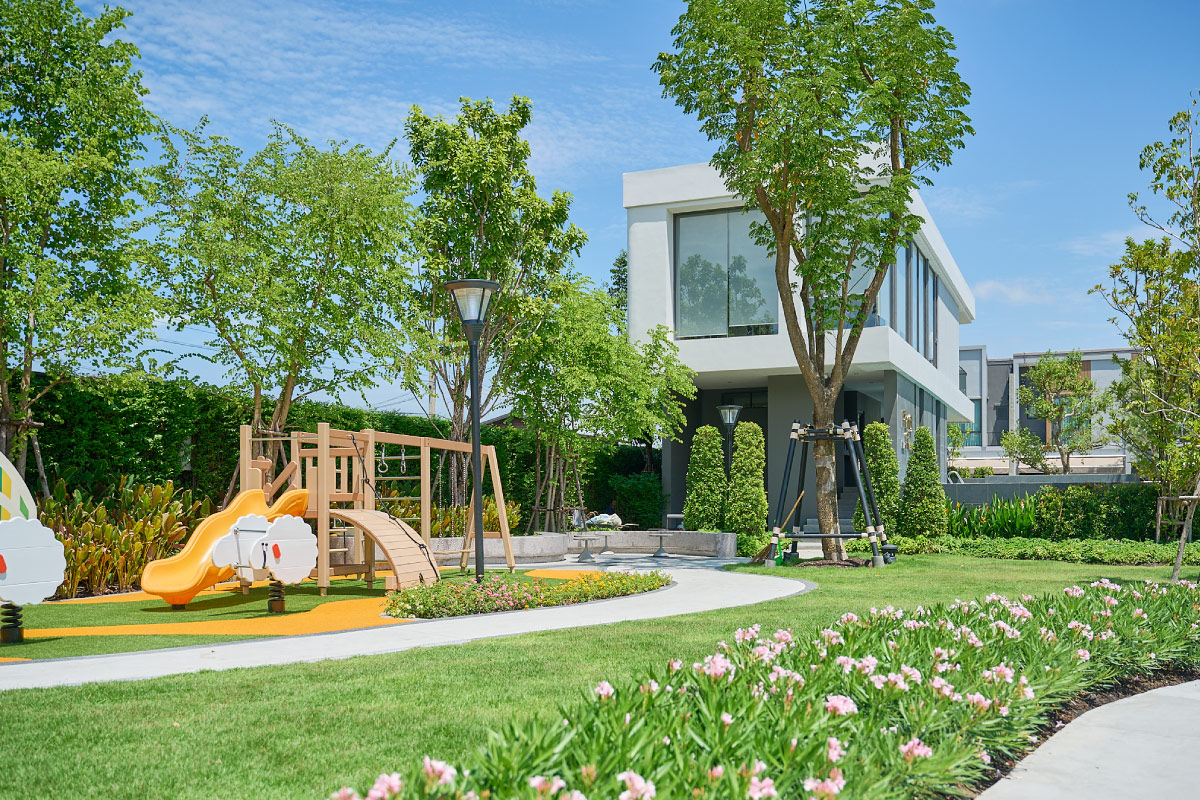 สวนสาธารณะธรรมชาติมุมสีเขียว ในโครงการ PLENO ประชาอุทิศ-สุขสวัสดิ์