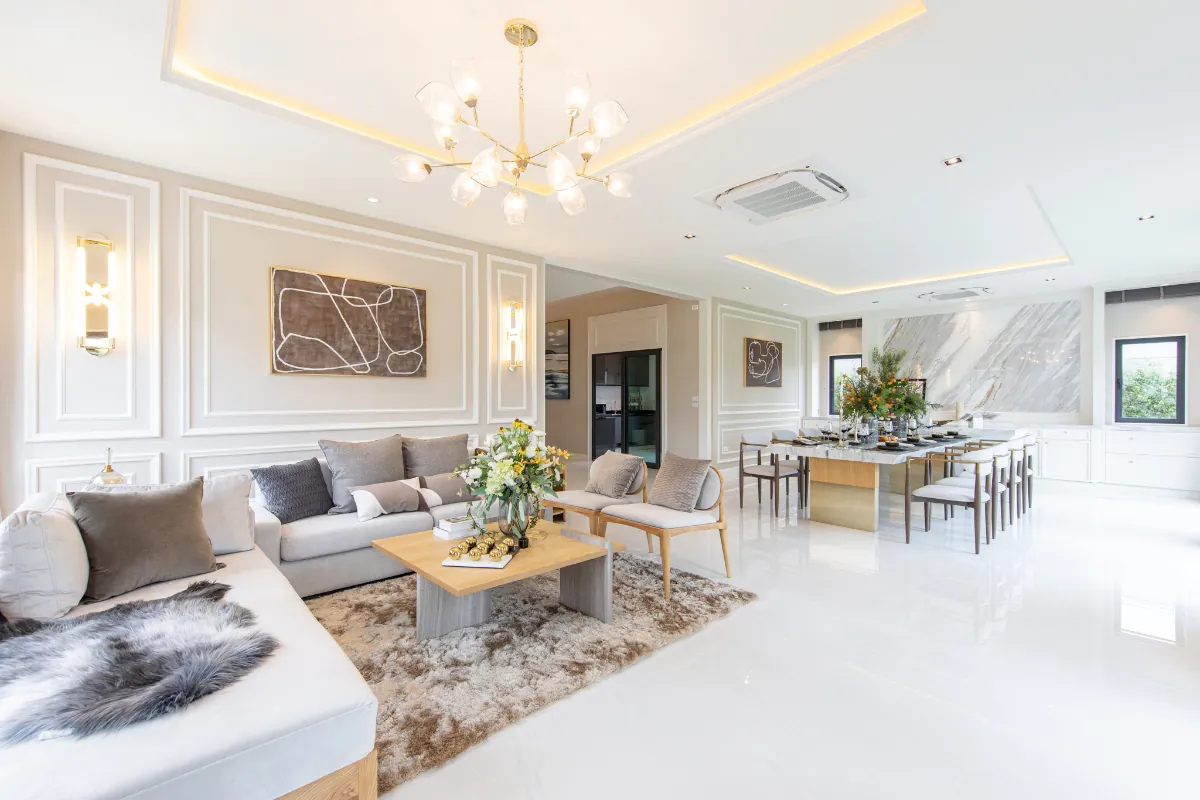 ห้องรับแขกบรรยากาศโปร่งสบาย
