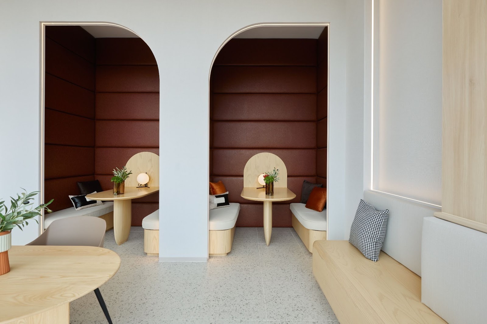 06_single-detached-houses-central-bangkok-10-100-million.jpg CO-CREATIVE SPACE ในโครงการ THE CITY สาทร - สุขสวัสดิ์ 3