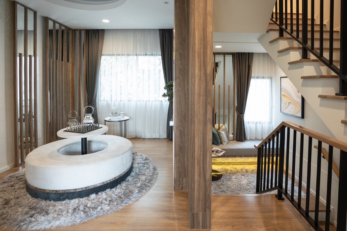 มุมพักผ่อนบริเวณชั้นสองของทาวน์โฮม บ้านกลางเมือง วัชรพล