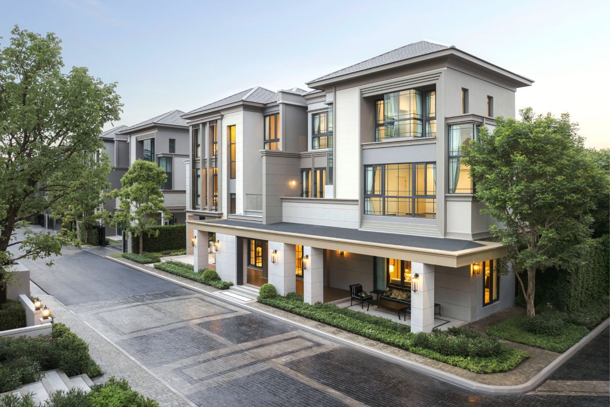 บ้านแฝดบ้านแฝดหรูหลังใหญ่