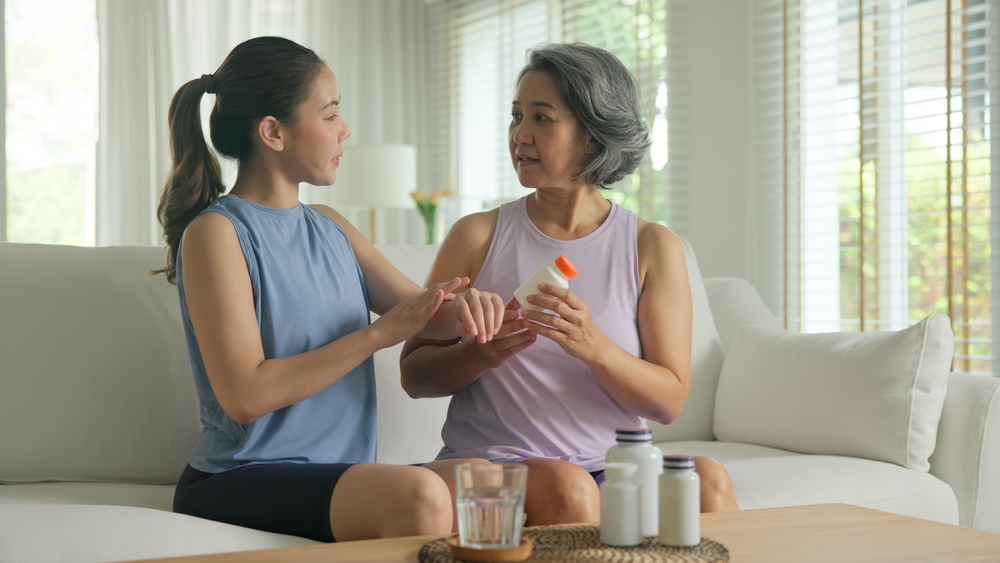 ผู้สูงวัยใช้ชีวิตสะดวกสบายด้วยนวัตกรรมด้านการดูแลสุขภาพ