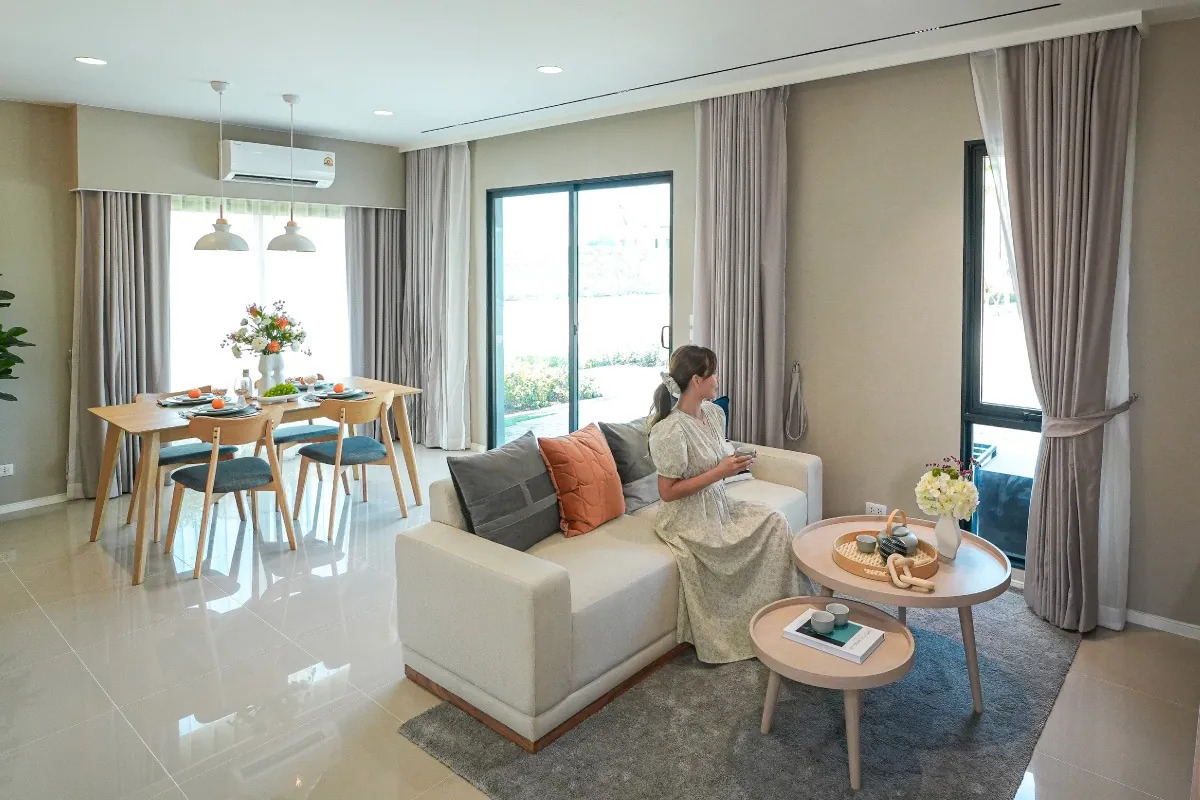 18_semi-detached-house-suksawat-prachauthit.jpg Dining & Living โครงการ PLENO TOWN ประชาอุทิศ 90
