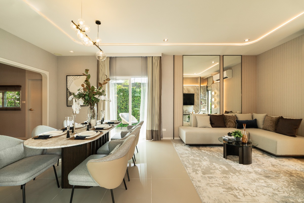 Dining & Living โครงการ GRANDE PLENO พระราม 9-มอเตอร์เวย์