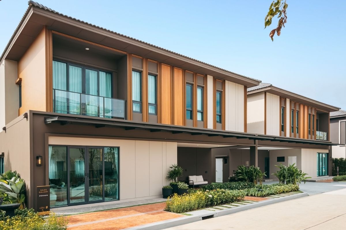 บ้านแฝดสไตล์บ้านเดี่ยว โครงการ GRANDE PLENO สุขุมวิท - แพรกษา