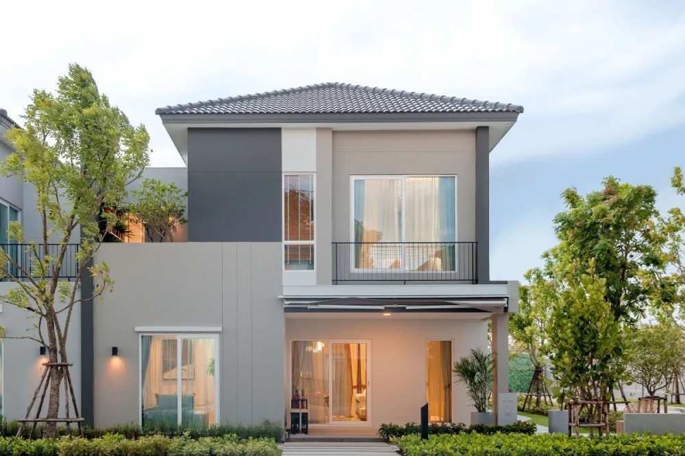 สีทาภายนอกบ้านโทนสีเทาเข้มคู่กับสีเทาอ่อน